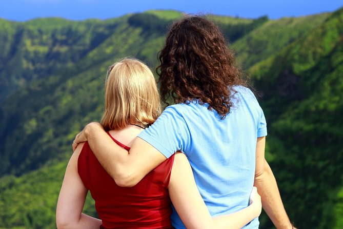 Couples PRIVATE Hybrid 4X4 Tour - Furnas (Inc Hot Springs and 3 Course Lunch) - Why this private Furnas day works well