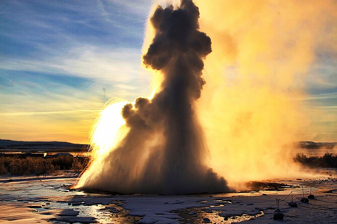 Day Trip to the Golden Circle and Blue Lagoon from Reykjavik - Strokkur and the geothermal plain near Geysir