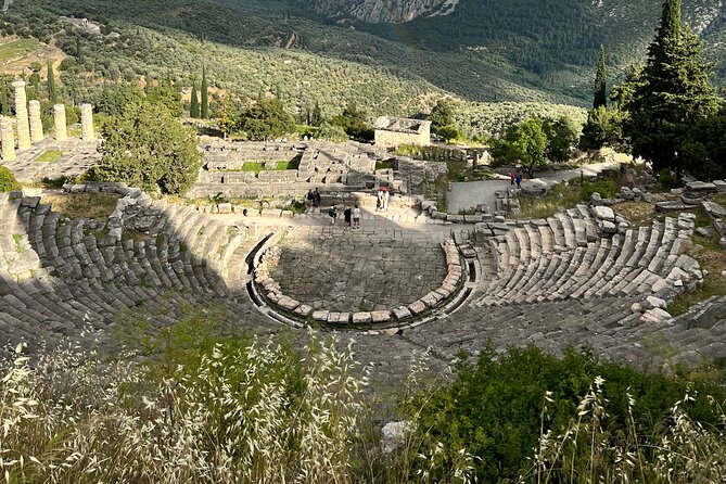 Delphi Historical Private Guided Tour & Thermopylae Hot Springs - Delphi Museum: begin with the masterpieces