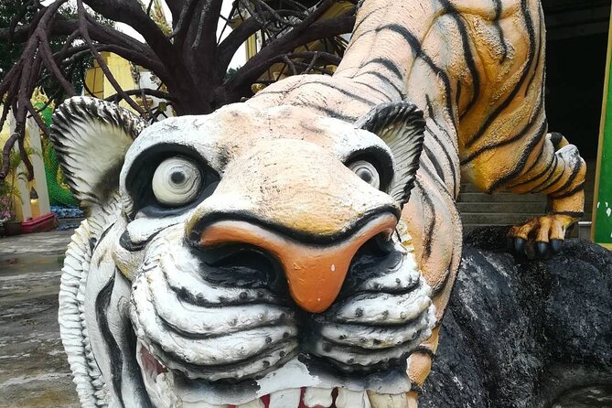 Discover Krabi - Emerald Pool, Hot Springs & Tiger Cave Temple - Tiger Cave Temple: the day’s hardest decision
