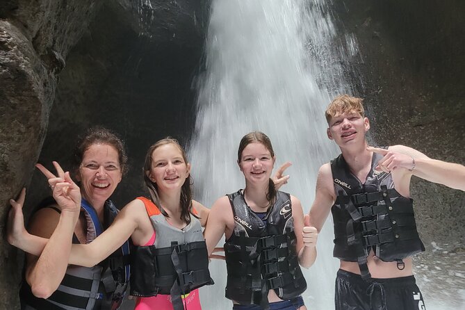 Dominica Scenic Waterfalls and Hot Springs @ Autop Tours - Who should book this Dominica outing?