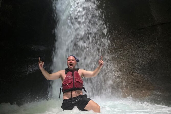 Dominica Waterfalls and Hot Springs Full Day Tour - Trafalgar Falls and the cool-warm contrast