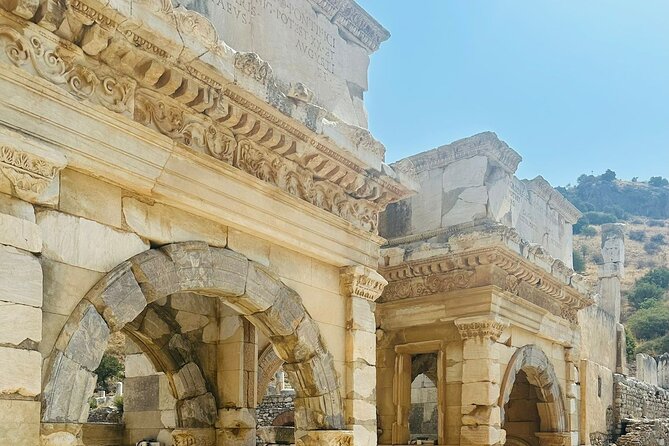 Ephesus Full Day Tour & Horse Safari + Lunch - Opt Turkish Bath - Finishing at Adasaray Hammam