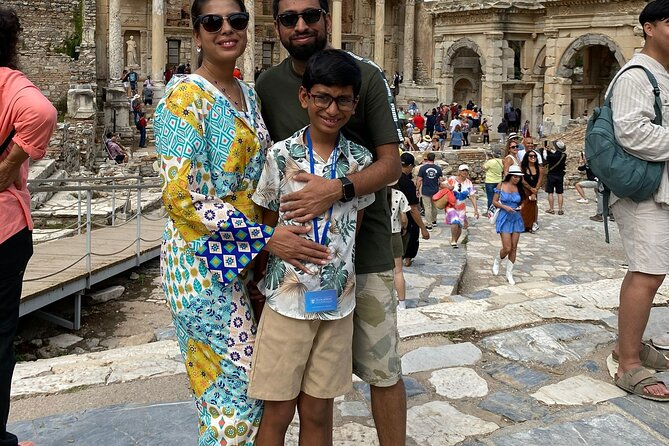 Ephesus Museum and Panoramic Ephesus Tours and Turkish bath - Guides who shape the day