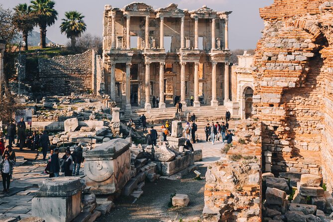 Ephesus Pigeon Island Tour with Lunch Turkish Bath - The Temple of Artemis in 15 minutes