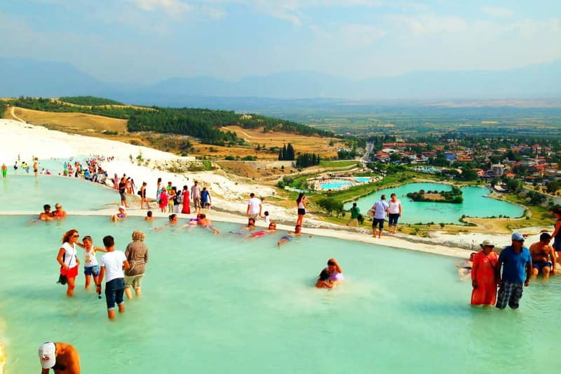 Fethiye: Pamukkale Hot Spring & Hierapolis Small-Group Tour - The guide can make or break the ancient sites