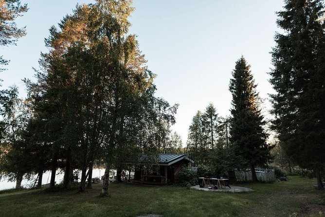 Finnish Traditional Sauna Escape : Fire, Ice and BBQ - Leaving Rovaniemi for a lakeside home