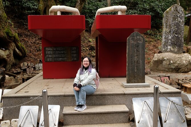 Forest Bathing in Temple and Enjoy onsen with healing power - Walking beneath 500-year-old trees