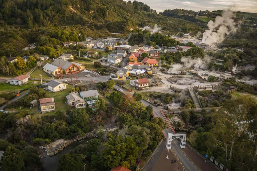 From Auckland: Rotorua Māori Village & Hot Springs with Haka - Why this Auckland to Rotorua day trip works
