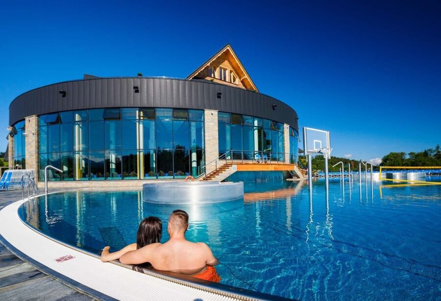 From Krakow: Full-Day Chocholowska Thermal Bath Tour - The road from Krakow to Chocholowska
