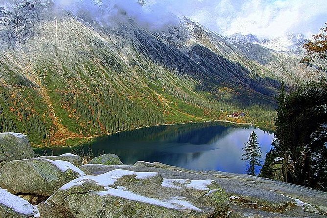 From Krakow: Morskie Oko, Zakopane & Thermal Baths - Walking to Morskie Oko