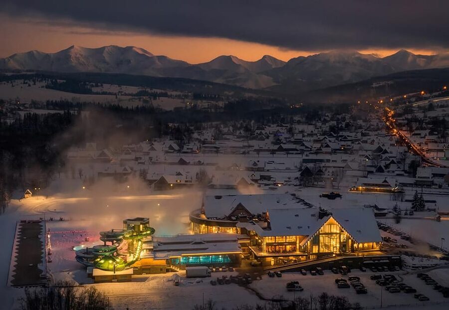 From Krakow: Private Trip to Chocholowskie Thermal Baths - The drive from Krakow to the Tatra foothills