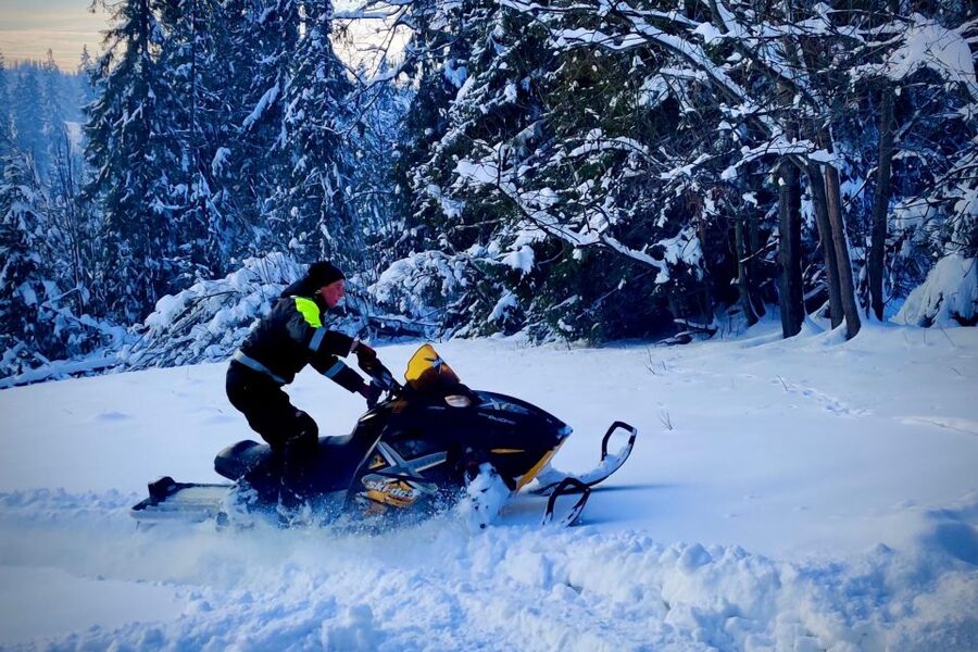 From Krakow: Snowmobile adventure and Thermal Baths tour - Should you book this Krakow mountain day trip?