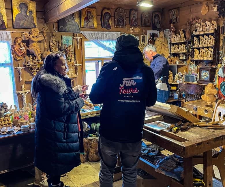 From Krakow: Zakopane, Quad & Buggy Thermal Baths Tour - Grilling oscypek beside the fire