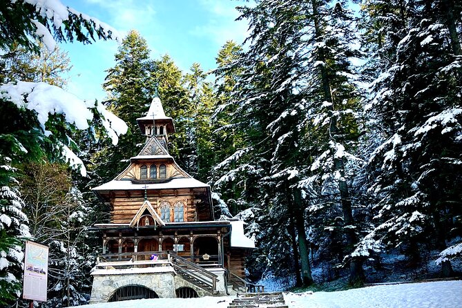 From Krakow: Zakopane Tatra Mountains & Thermal Baths Private Tour - Chochołów’s wooden homes and highlander traditions