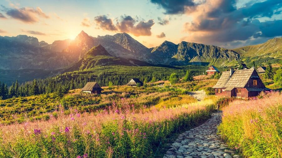 From Krakow: Zakopane Tour with Thermal Spa & Hotel Pickup - One and a half hours in Zakopane