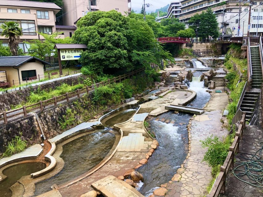 From Osaka: Himeji Castle, Arima Onsen & Mt. Rokko Day Tour - The guides and the self-guided format