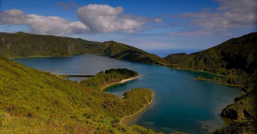 From Ponta Delgada: Lagoa do Fogo & Hot Springs Day Trip - Why this São Miguel day trip works well