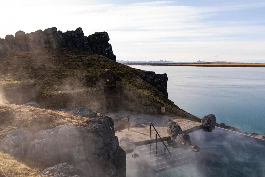 From Reykjavik: Golden Circle, Friðheimar, & Sky Lagoon Tour - Who should book this tour?