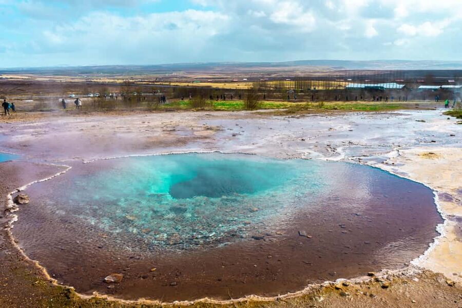 From Reykjavik: Golden Circle & Secret Lagoon Day Tour - Small Group Versus Big Coach