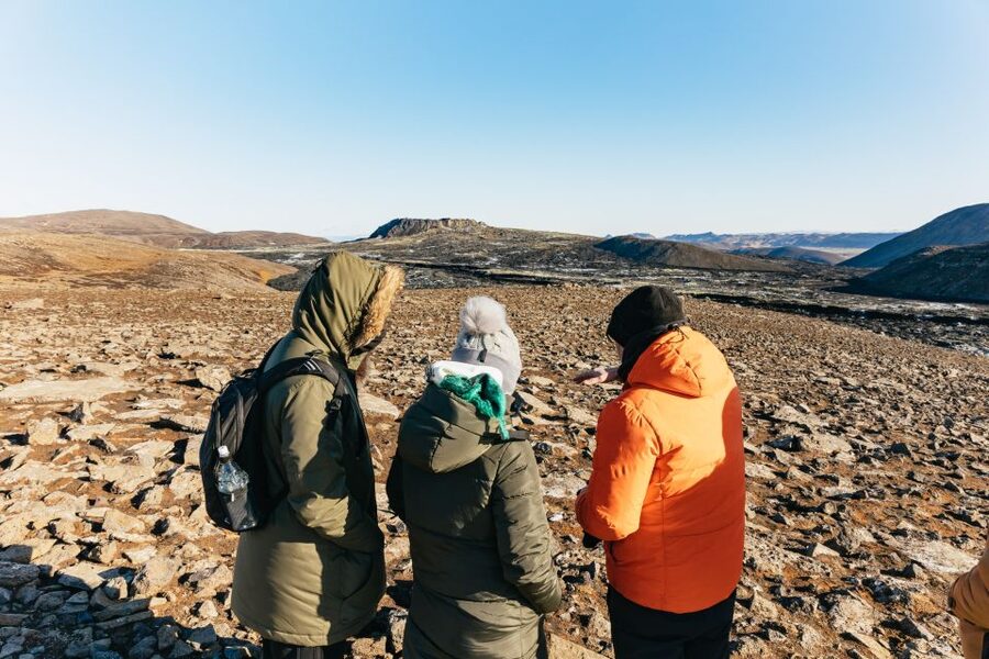 From Reykjavík: Volcanoes and Blue Lagoon Day Trip - The Blue Lagoon at the right moment