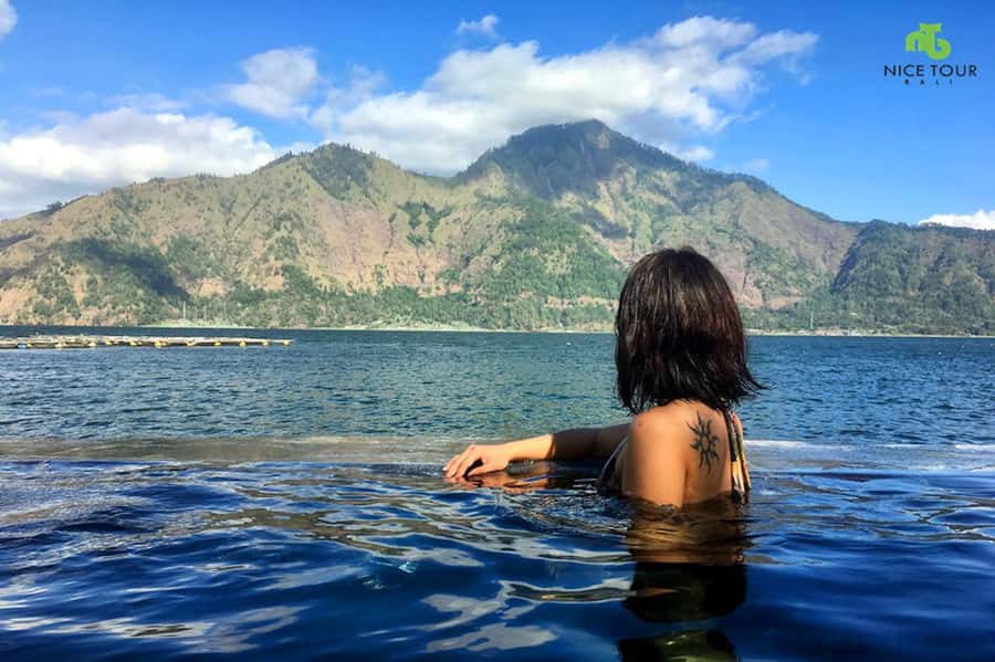 From Ubud: Mount Batur Shared Jeep Sunrise & Hot Spring Tour - Why Mount Batur works so well before breakfast