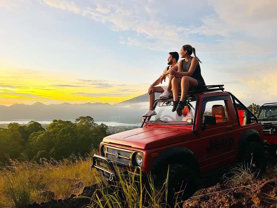 From Ubud: Mount Batur Shared Jeep Sunrise & Hot Spring Tour - The 3:00 a.m. problem, and why pickup matters
