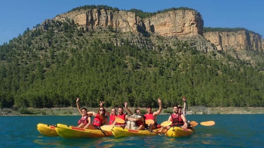 From Valencia: Full Day Tour to Montanejos & Thermal Pools - What the three-hour hike is really like