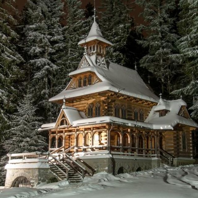 From Zakopane: Tatra Mountains, Sky walk & Hot Springs Tour - Witów and the taste of Highlander tradition