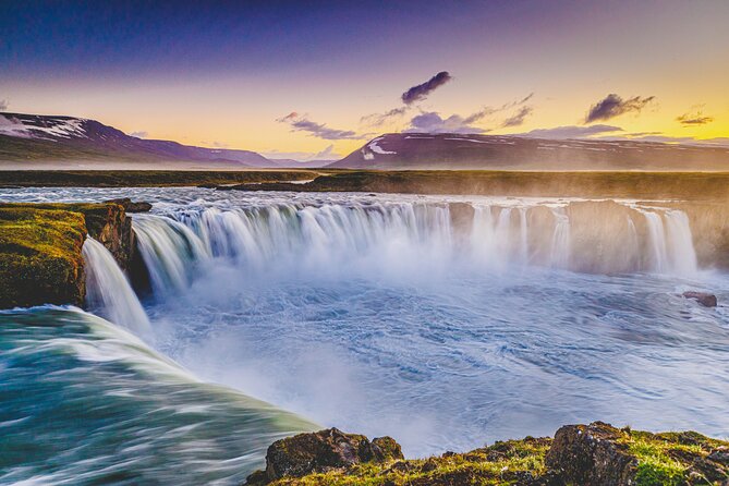 Full day Lake Myvatn Classic tour - Dimmuborgir: the day’s best short walk