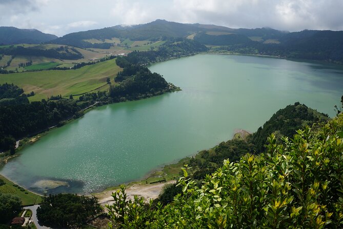 Full-Day Private São Miguel Tour with Furnas and Hot springs - Tony’s Restaurant and the Cozido lunch