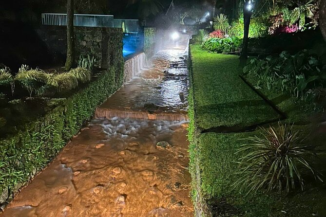 Furnas: Mystic Tour (w/Dinner) - Hot Springs - Soaking at Poça da Dona Beija after dark