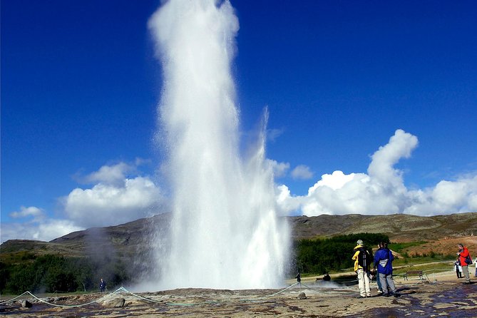 Golden Circle and Fontana Geothermal Spa Day Trip from Reykjavik - Why this Golden Circle combination works