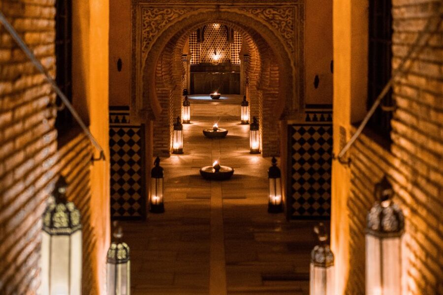 Granada: Hammam Al Ándalus with Massage - Key things to know before booking