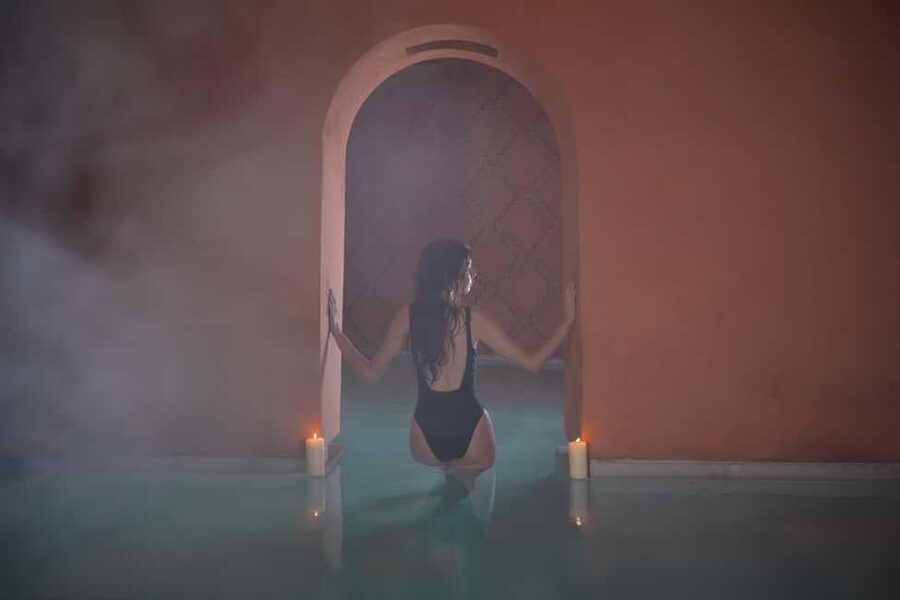 Hammam Al Ándalus: Baño Relajante - Steam, music, and the mint-tea lounge
