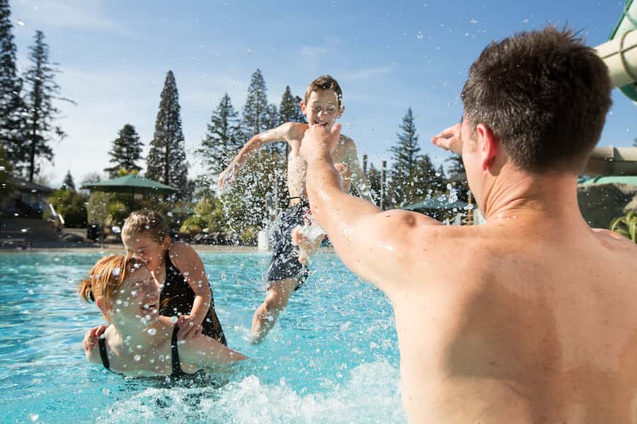 Hanmer Springs: Thermal Pools Single or Return Entry Ticket - Starting with the thermal pools and mountain views