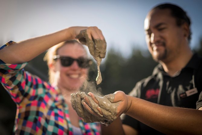 Hell's Gate Geothermal Walk - Māori stories give the hot ground a human meaning