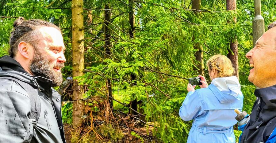Helsinki: Bike or E-Bike Tour, BBQ, Sauna, Parks, and Forest - Learning the real meaning of löyly