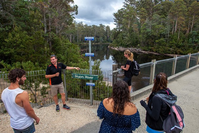 Hobart: Tahune Airwalk, Hastings Caves & Thermal Springs Pool - Fitness, clothing, and what to pack