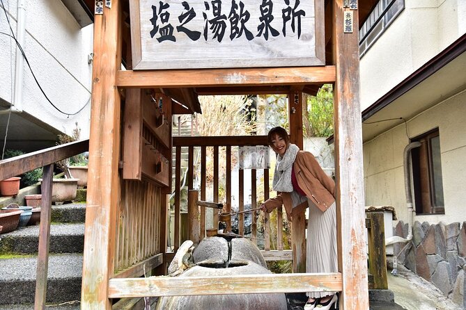 Hot Spring Town Walking Tour in Shima Onsen - Sekizen-kan and the atmosphere of Spirited Away