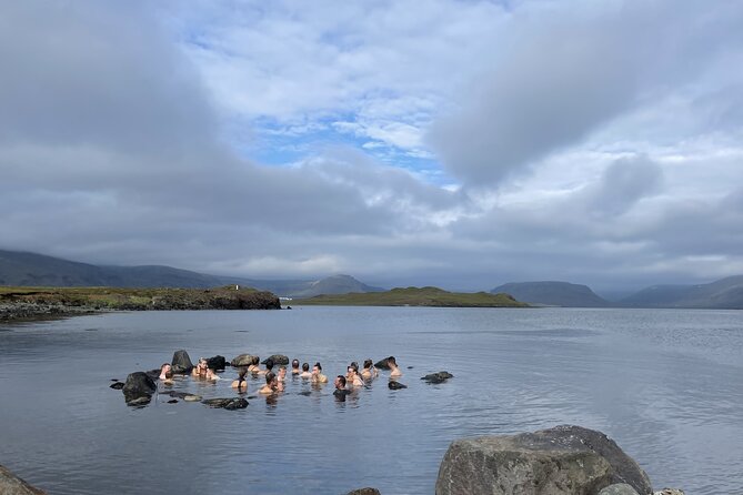 Hvalfjordur & Hvammsvik Hot Springs Private Tour - What this private five-hour outing is really offering