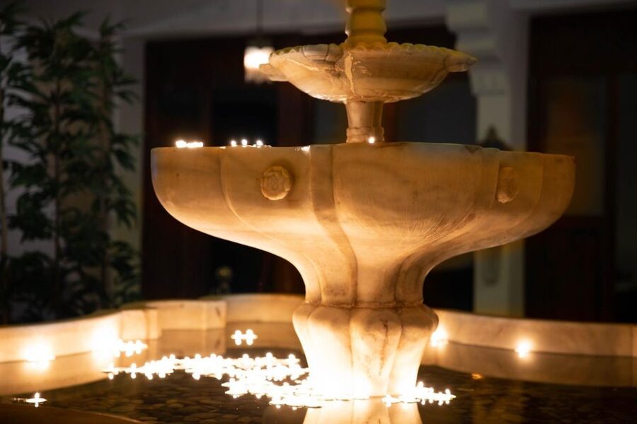 Istanbul: Cagaloglu Hamam Experience - The warm room starts the ritual gently