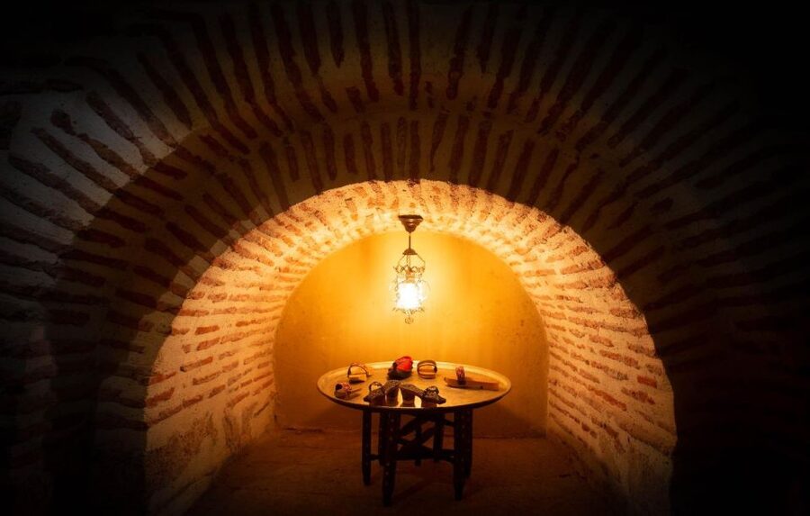 Istanbul: Cagaloglu Hamam Experience - Check-in at the Old City entrance