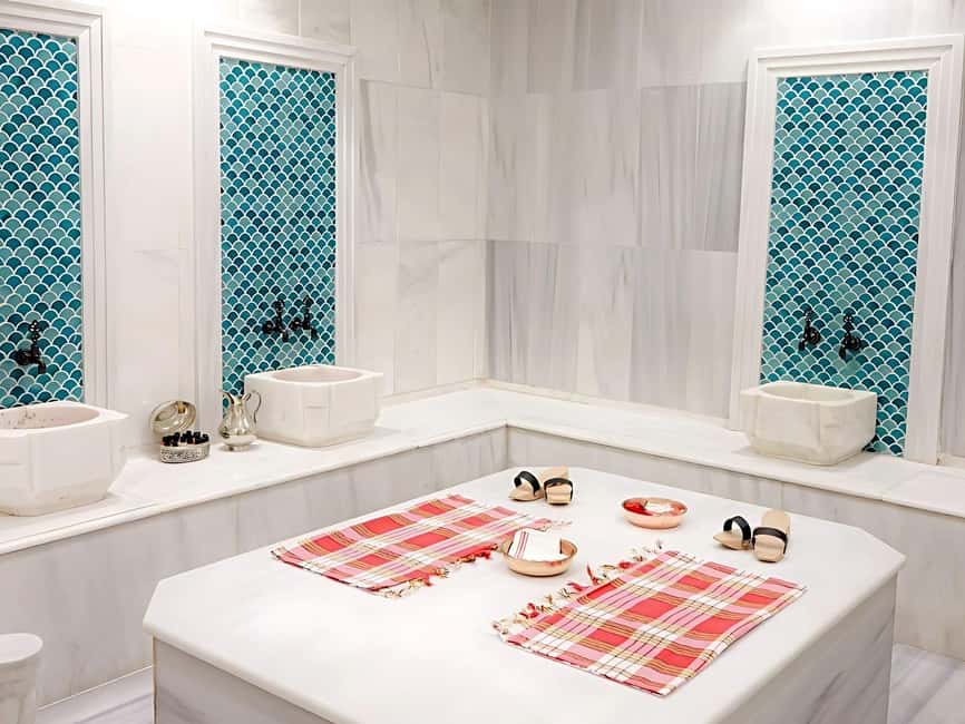 Istanbul: Ottoman Hammam Turkish Bath & Massage - The oil massage is where package value changes