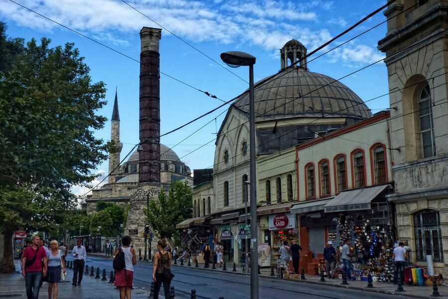 Istanbul: Turkish Bath Experience - The traditional scrub: thorough, not delicate