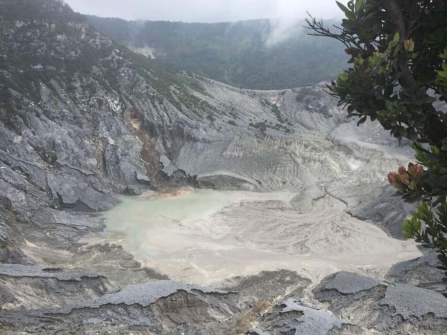 Jakarta: Waterfalls, Volcano, White Crater, Tea, Hot Spring - Three waterfalls around Bogor, starting with Curug Kawung
