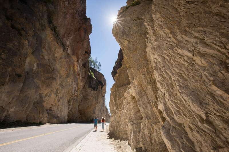 Kootenay: From Icy Mountain Rivers to Steamy Hot Springs - The Great Divide: a quick stop with a big view