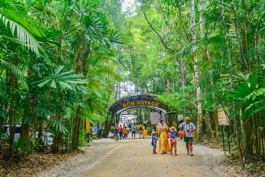 Krabi Private Escape: Emerald Pool, Hot Springs & Tiger Cave - Is $159 good value for two people?