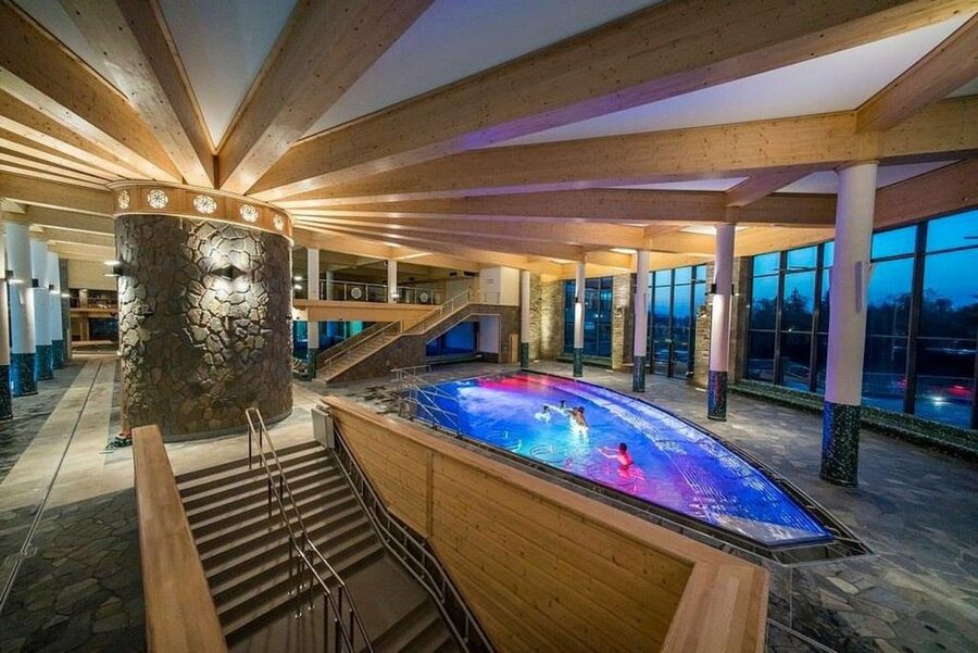 Krakow: Thermal Baths Evening Experience - What the $80 price really buys you