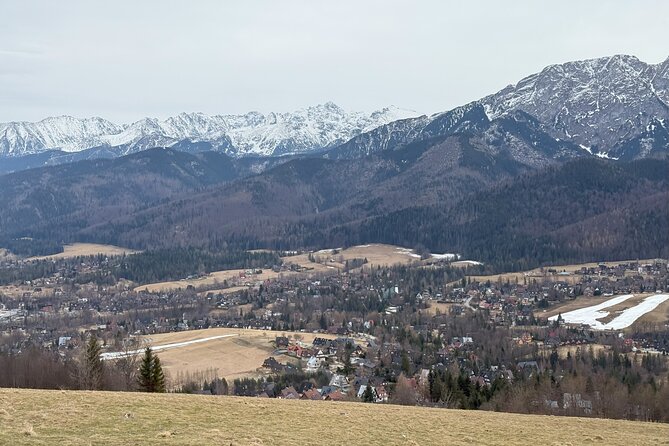 Krakow to Zakopane and Thermal Baths Shared Day Tour - The 90-minute ride from Krakow to the mountains